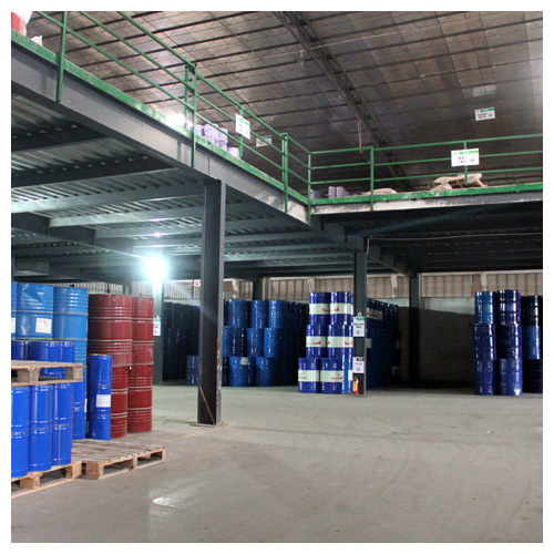 台湾省塑胶跑道原材料存放车间